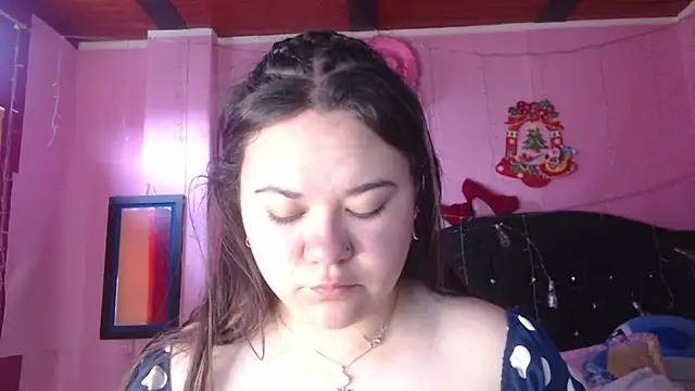 NikkiRous  online show from September 11, 12:38 pm