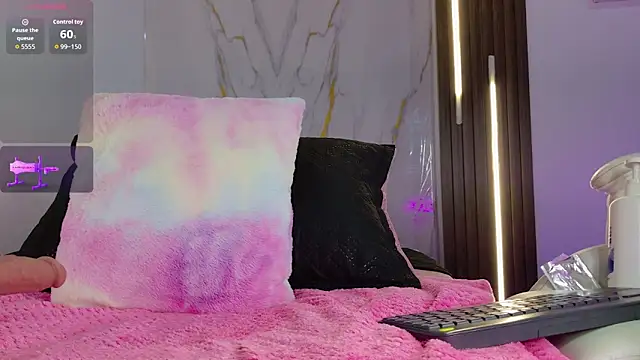 mia 099 online show from October 24, 8:38 pm