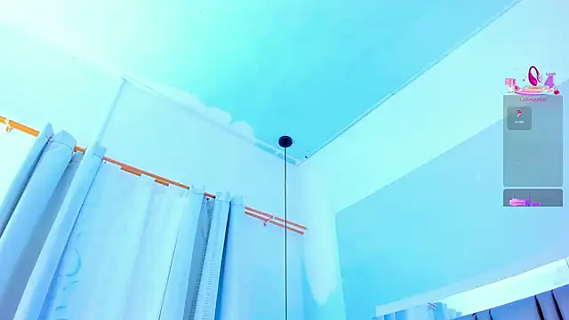 Emily Gil1 online show from October 11, 3:54 pm