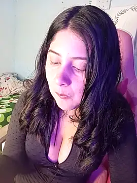 Snapshot of Lara_Asher chatting on October 4, 1:36 am Lara Asher online show from October 4, 1:36 am