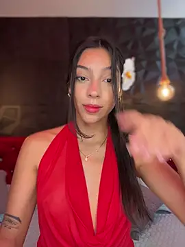 Snapshot of Ema_azel chatting on November 4, 1:43 pm Ema azel online show from November 4, 1:43 pm