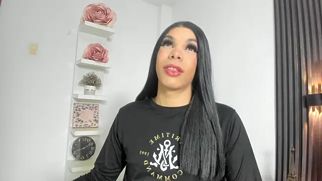 Giorgina Parado online show from May 1, 3:44 am