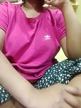 Snapshot of Im_Cute chatting on February 27, 10:09 pm Im Cute online show from February 27, 10:09 pm