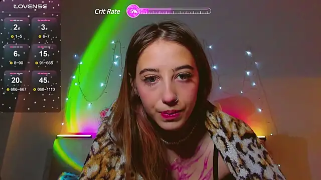 Snapshot of MelodyElf chatting on December 13, 7:43 pm MelodyElf online show from December 13, 7:43 pm