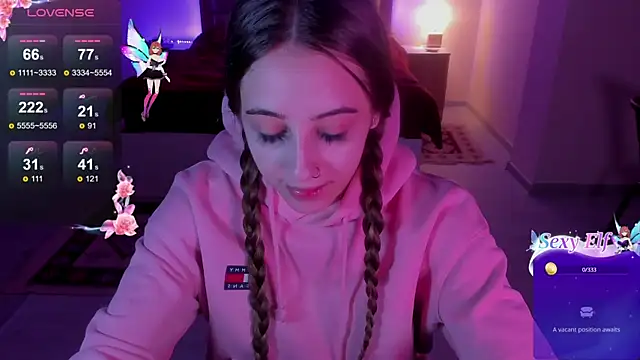 Snapshot of MelodyElf chatting on March 27, 5:34 pm MelodyElf online show from March 27, 5:34 pm