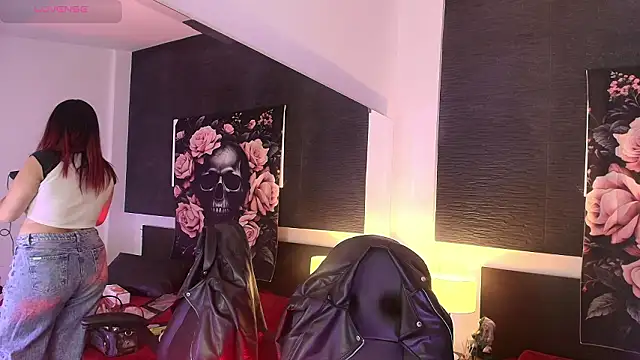 EvaaFoxxy1 online show from March 14, 11:59 am