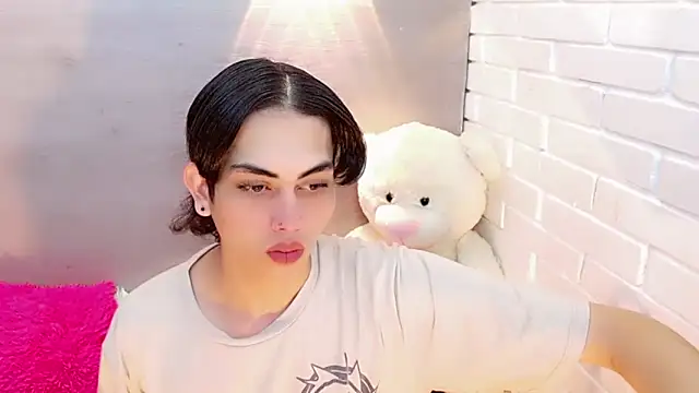 Daniela Pink  online show from October 10, 7:57 pm