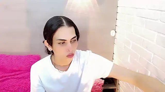 Daniela Pink  online show from October 30, 7:47 pm