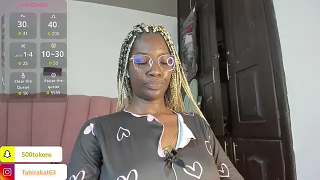Tahira 21  online show from July 21, 7:49 pm