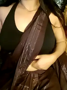 Snapshot of shuhana_ chatting on February 27, 1:38 am shuhana online show from February 27, 1:38 am