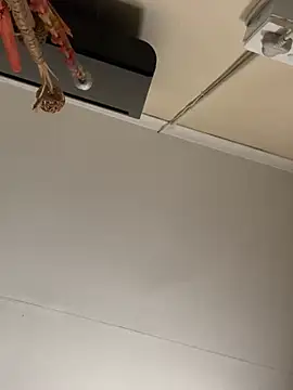 Gifttheskimaskboy online show from February 24, 8:01 am