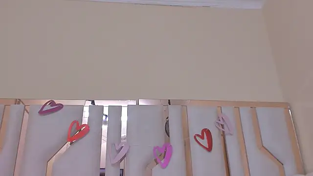 Snapshot of TifanyChill chatting on March 12, 11:54 pm TifanyChill online show from March 12, 11:54 pm