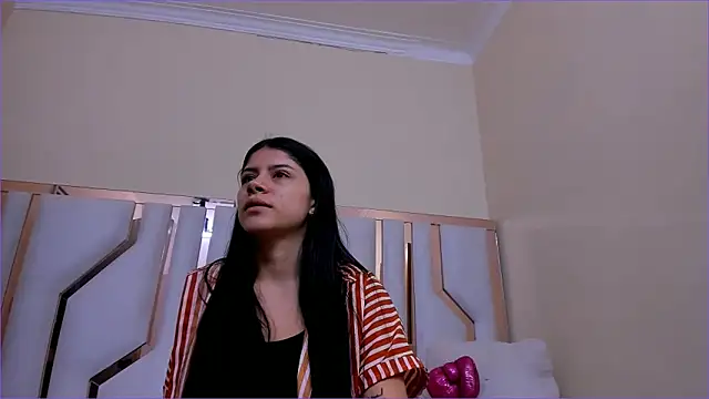 Snapshot of TifanyChill chatting on October 25, 5:19 pm TifanyChill online show from October 25, 5:19 pm