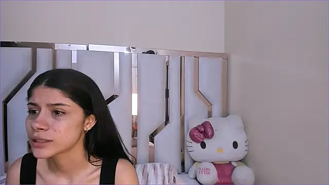 Snapshot of TifanyChill chatting on November 20, 7:35 pm TifanyChill online show from November 20, 7:35 pm