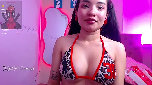 lauvelez   online show from June 3, 1:25 pm