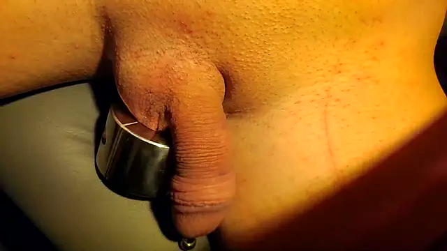 TheHardone 29 online show from October 9, 5:49 am