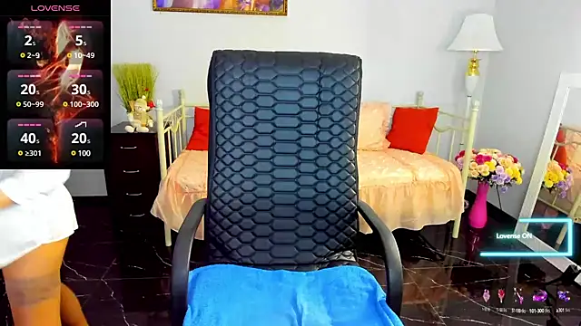 Julia Dean online show from January 16, 1:04 pm