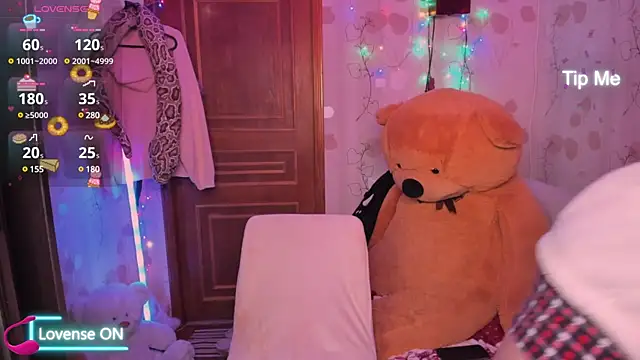 Lilly Black88888 online show from March 10, 10:02 pm