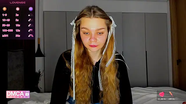 Molly sweetie online show from January 9, 7:44 am