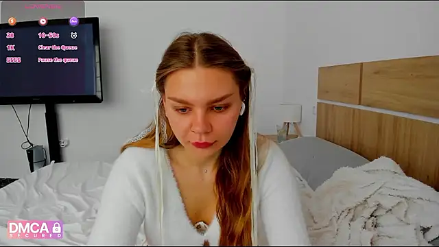 Snapshot of Molly_sweetie chatting on April 11, 6:29 am Molly sweetie online show from April 11, 6:29 am