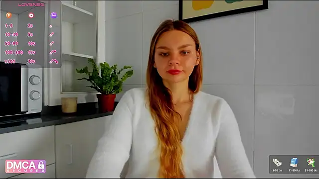 Snapshot of Molly_sweetie chatting on April 18, 6:28 am Molly sweetie online show from April 18, 6:28 am