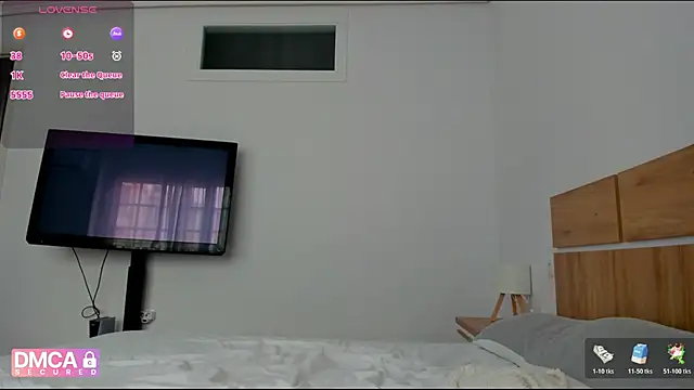 Snapshot of Molly_sweetie chatting on April 25, 6:27 am Molly sweetie online show from April 25, 6:27 am