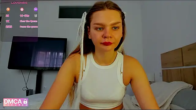 Snapshot of Molly_sweetie chatting on May 4, 6:20 am Molly sweetie online show from May 4, 6:20 am