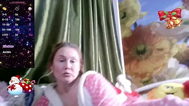 Snapshot of pussykroshka chatting on December 24, 5:02 pm pussykroshka online show from December 24, 5:02 pm