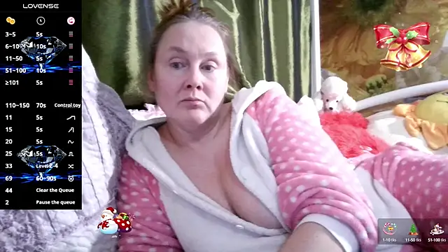 Snapshot of pussykroshka chatting on January 9, 6:26 pm pussykroshka online show from January 9, 6:26 pm