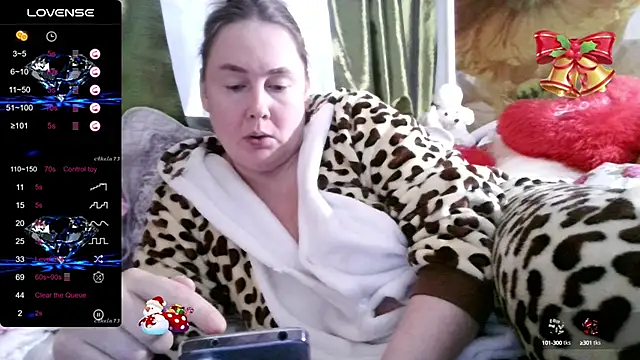 Snapshot of pussykroshka chatting on February 2, 11:19 am pussykroshka online show from February 2, 11:19 am