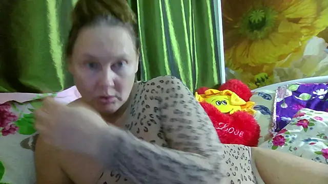 Snapshot of pussykroshka chatting on October 4, 4:16 pm pussykroshka online show from October 4, 4:16 pm