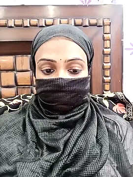 Snapshot of Yours-Bebo chatting on January 16, 2:41 pm Yours-Bebo online show from January 16, 2:41 pm