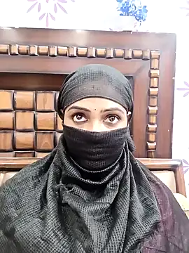 Snapshot of Yours-Bebo chatting on January 23, 6:14 pm Yours-Bebo online show from January 23, 6:14 pm