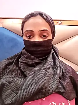 Snapshot of Yours-Bebo chatting on January 24, 1:47 pm Yours-Bebo online show from January 24, 1:47 pm