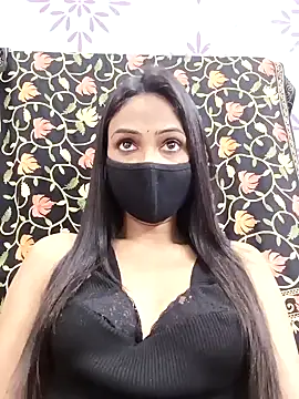 Snapshot of Yours-Bebo chatting on February 9, 7:27 am Yours-Bebo online show from February 9, 7:27 am