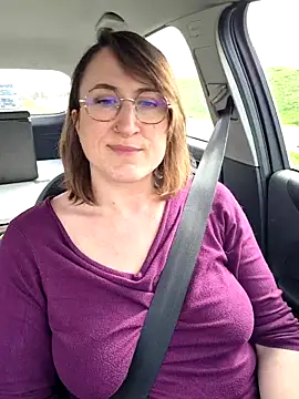 minierose online show from March 9, 11:25 am