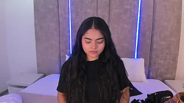 GiselOrtiz online show from February 17, 12:05 pm