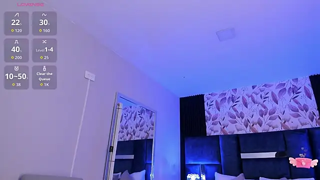 GiselOrtiz online show from October 12, 11:20 am