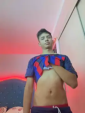 Leonarrrd 01 online show from January 29, 12:33 am