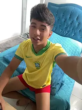 Leonarrrd 01 online show from March 15, 7:16 pm