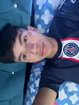 Leonarrrd 01 online show from March 23, 1:42 am