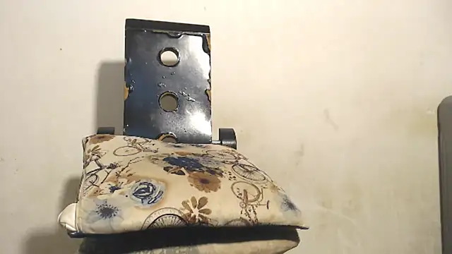 Snapshot of Amazing12inch chatting on January 11, 6:35 am Amazing12inch online show from January 11, 6:35 am