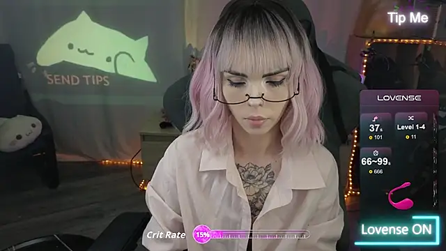 Kerry Kirk online show from November 27, 8:44 pm