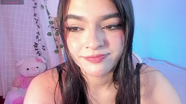 Snapshot of Anastasia1213 chatting on July 12, 11:18 pm Anastasia1213 online show from July 12, 11:18 pm