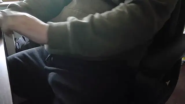 IrishCock30 online show from April 16, 9:21 am