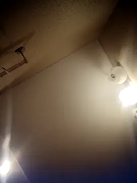 Snapshot of Buddy_Cuck chatting on November 22, 3:44 pm Buddy Cuck online show from November 22, 3:44 pm