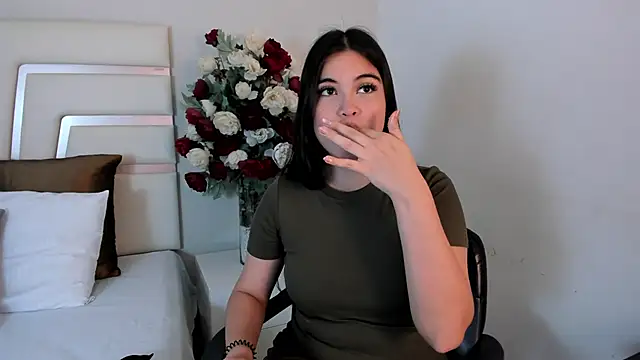 Snapshot of CamilaSofiia chatting on February 28, 7:46 pm CamilaSofiia online show from February 28, 7:46 pm