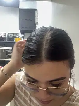 Snapshot of CamilaSofiia chatting on November 5, 8:20 pm CamilaSofiia online show from November 5, 8:20 pm