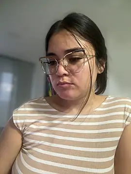 CamilaSofiia online show from June 4, 10:49 pm