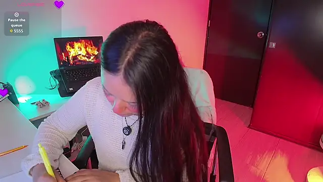 Lexie Thompson10 online show from June 11, 2:53 am